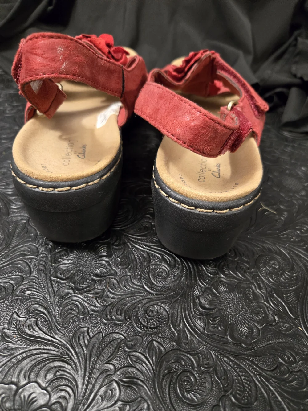 CLARKS Red Floral Slingback Women's Sandals